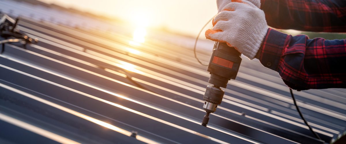 Trapézlemez rögzítése: Mire figyeljünk a telepítés során?